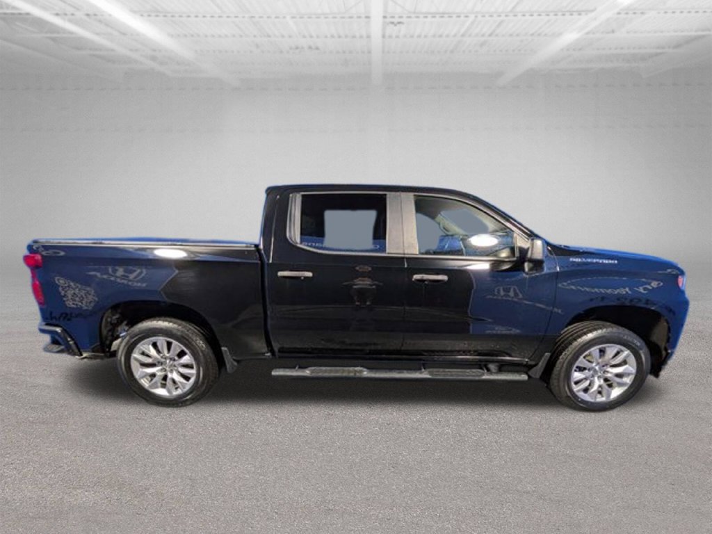 Used 2019 Chevrolet Silverado 1500 Custom w/ Custom Value Package RWD image 4