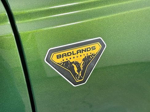 Used 2024 Ford Bronco Badlands w/ Sasquatch Package AWD/4WD image 13