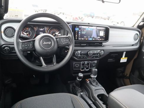 New 2026 Jeep Gladiator Sport image 2