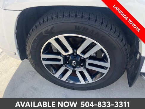 Used 2015 Toyota 4Runner Limited RWD image 13