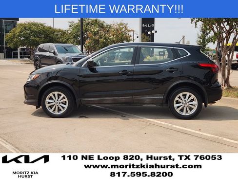 Used 2019 Nissan Rogue Sport S w/ Appearance Package AWD/4WD image 12