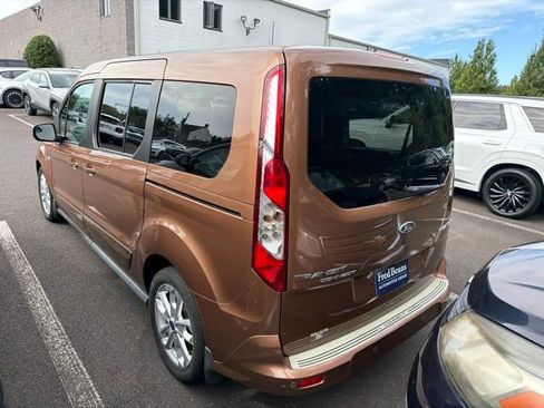 Used 2014 Ford Transit Connect Titanium FWD image 7