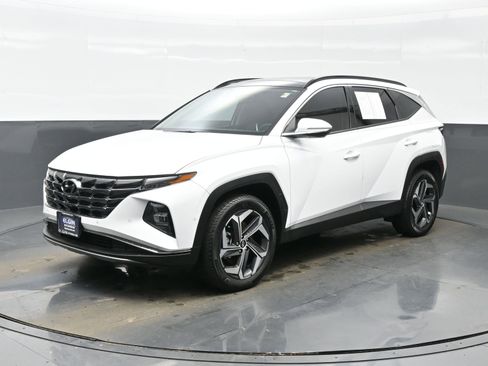 Certified 2024 Hyundai Tucson Limited image 2