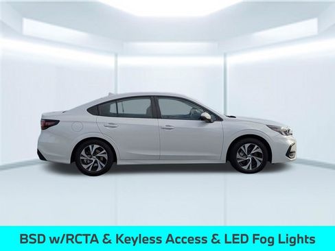 Used 2023 Subaru Legacy Premium AWD/4WD image 9