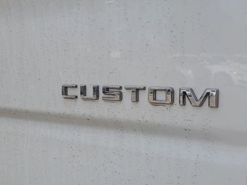 Used 2020 Chevrolet Silverado 1500 Custom Trail Boss w/ Custom Convenience Package AWD/4WD image 8