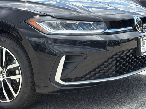 New 2026 Volkswagen Jetta SE FWD image 4