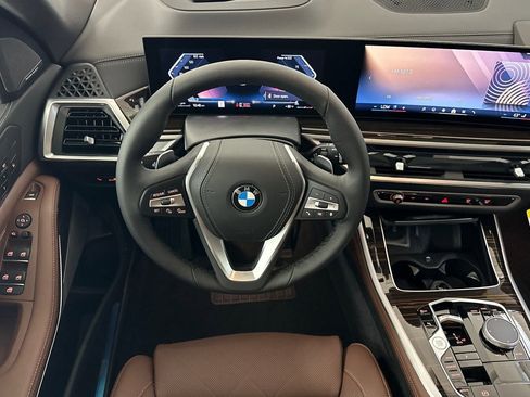 Used 2026 BMW X5 sDrive40i w/ Climate Comfort Package image 26