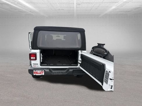 Used 2023 Jeep Wrangler Unlimited Sport AWD/4WD image 46