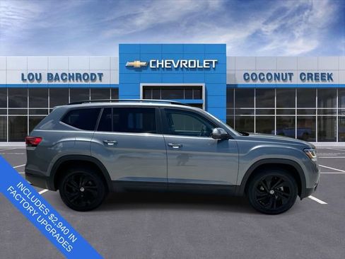 Used 2022 Volkswagen Atlas SE AWD/4WD image 9