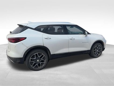 Used 2023 Chevrolet Blazer Premier AWD/4WD image 2