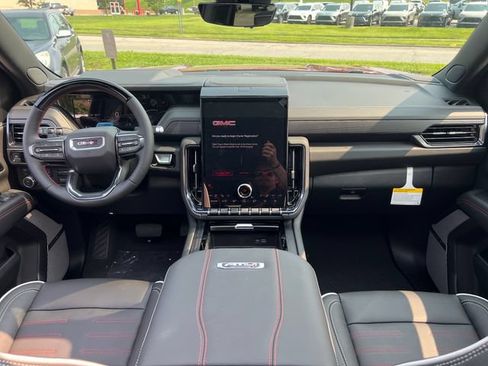 New 2026 GMC Yukon XL AT4 Ultimate AWD/4WD image 17