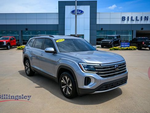 Used 2024 Volkswagen Atlas SE FWD image 1