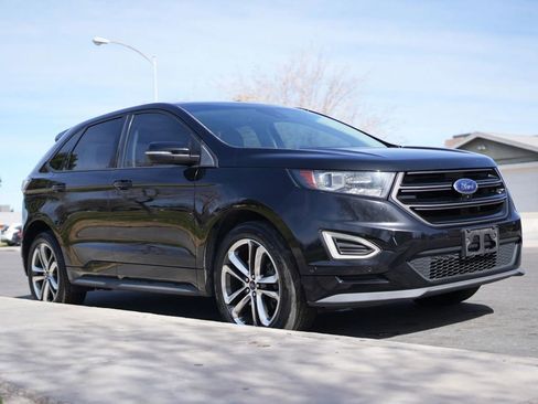 Used 2017 Ford Edge Titanium w/ Technology Package image 13
