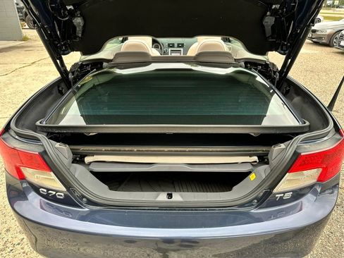 Used 2013 Volvo C70 T5 FWD image 17