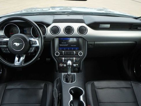 Used 2022 Ford Mustang Premium image 10