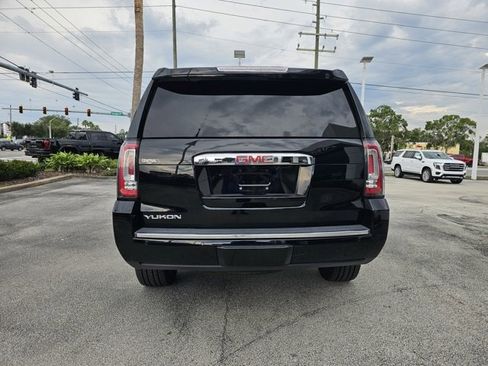 Used 2018 GMC Yukon Denali w/ Denali Ultimate Package image 4