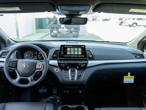 New 2026 Honda Odyssey Sport-L image 16
