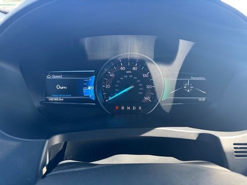 Used 2018 Ford Explorer Limited image 13