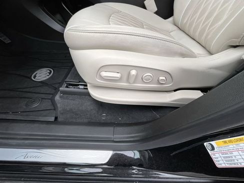 Certified 2024 Buick Enclave Avenir w/ Avenir Technology Package image 16