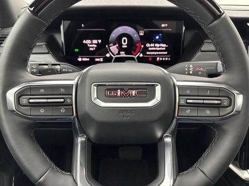 Used 2026 GMC Acadia Elevation w/ Super Cruise Package AWD/4WD image 24