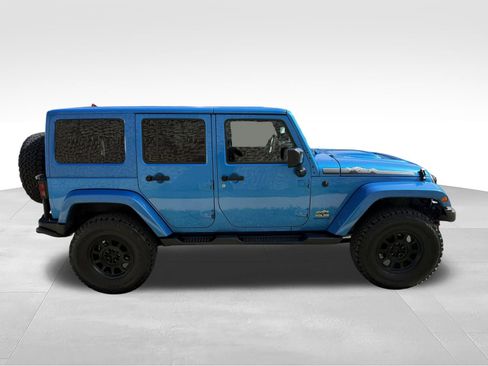 Used 2014 Jeep Wrangler Unlimited Sahara AWD/4WD image 4