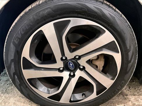 Used 2021 Subaru Legacy Limited image 9