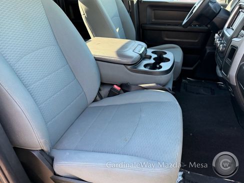 Used 2017 RAM 1500 ST w/ SXT Appearance Group RWD image 11
