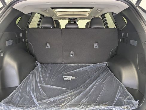 New 2026 Hyundai Tucson Limited FWD image 26