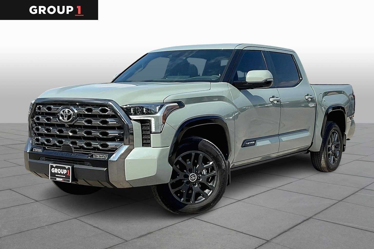 Used 2024 Toyota Tundra Platinum AWD/4WD image 1