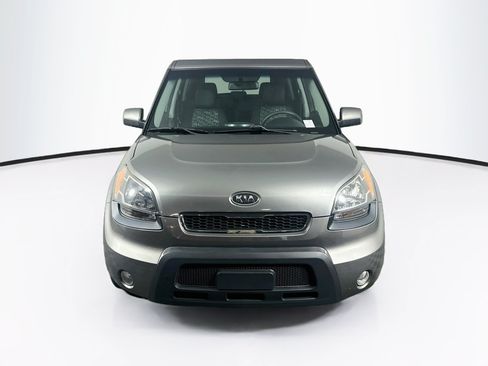 Used 2011 Kia Soul + w/ Audio Pkg FWD image 2