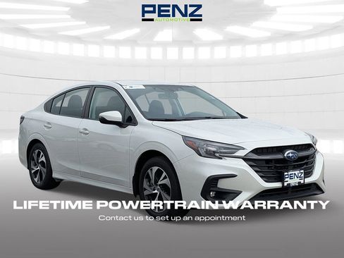 Used 2024 Subaru Legacy Premium AWD/4WD image 1