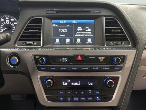 Used 2017 Hyundai Sonata SE image 15