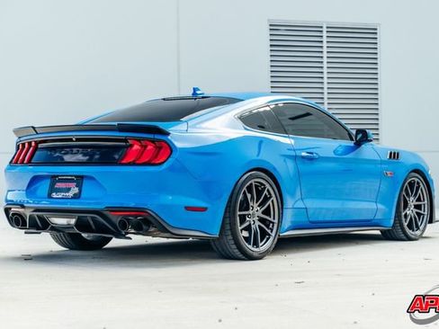 Used 2022 Ford Mustang GT Premium w/ GT Performance Package RWD image 9