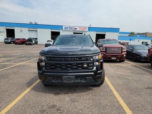 Certified 2024 Chevrolet Silverado 1500 Custom AWD/4WD image 2