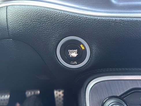 Used 2017 Dodge Challenger R/T Scat Pack image 25