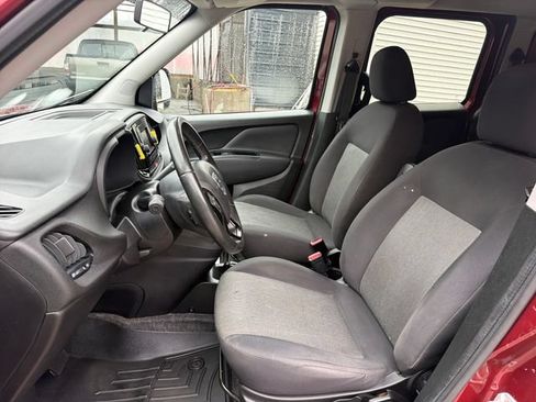 Used 2015 RAM ProMaster City Tradesman SLT w/ Rear Back-up Camera Group FWD image 10