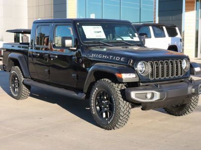 New 2025 Jeep Gladiator Sport