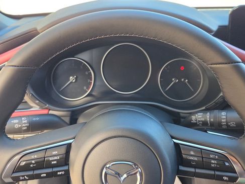 New 2026 MAZDA MAZDA3 2.5 S Hatchback w/ Premium Pkg FWD image 21