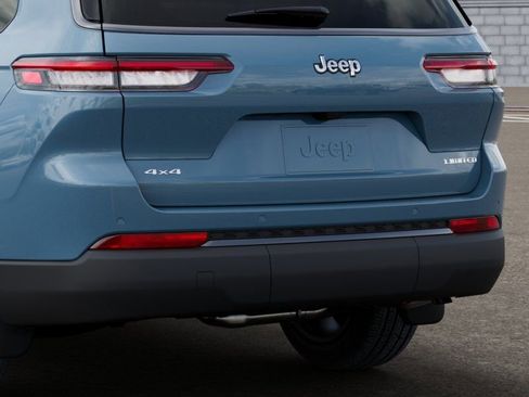 New 2026 Jeep Grand Cherokee L Limited AWD/4WD image 13