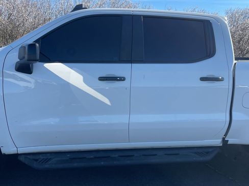 Used 2021 Chevrolet Silverado 1500 LT Trail Boss w/ Bed Protection Package image 9