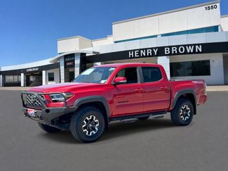 Used 2020 Toyota Tacoma TRD Off-Road w/ Advanced Technology Package AWD/4WD video 1