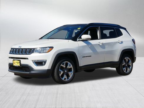 Used 2018 Jeep Compass Limited image 3