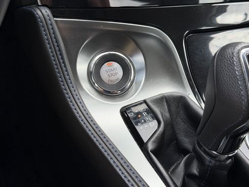 Used 2016 Nissan Maxima SR image 33