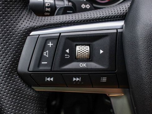 New 2026 Mitsubishi Outlander LE AWD/4WD image 27