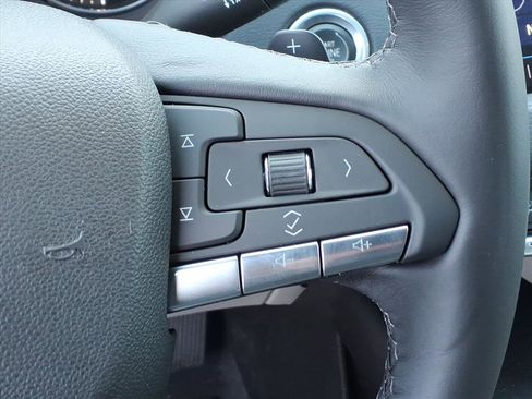 Used 2022 Cadillac XT4 Premium Luxury w/ Cold Weather Package image 20