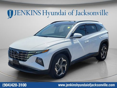 Certified 2023 Hyundai Tucson Limited AWD/4WD image 12