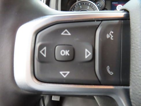 Used 2024 RAM 2500 Big Horn AWD/4WD image 48