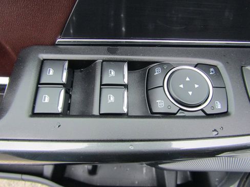 Used 2023 Ford F150 Lariat image 15