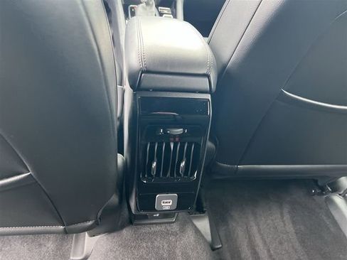 Used 2023 Jeep Compass Limited image 42