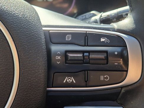 Used 2023 Kia Sportage EX FWD image 21